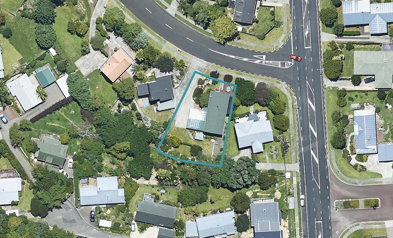 79 Resolution Road, Welcome Bay, Tauranga - Carousel 1
