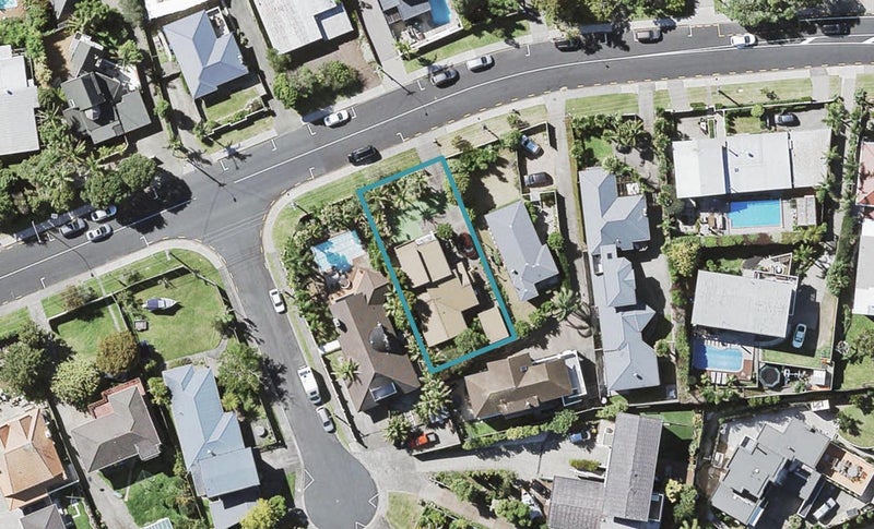 64 Sunrise Avenue, Mairangi Bay, Auckland - Carousel 1