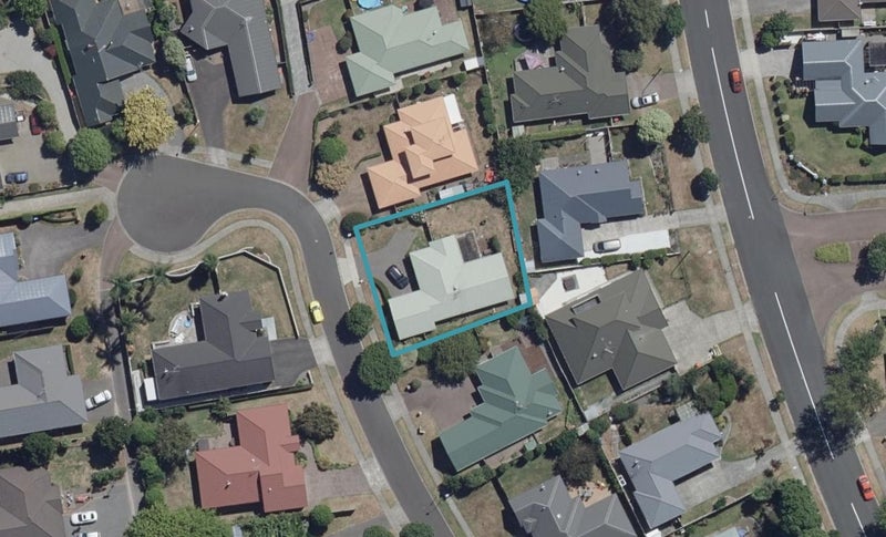 8 Greenough Place, Rototuna, Hamilton - Carousel 1