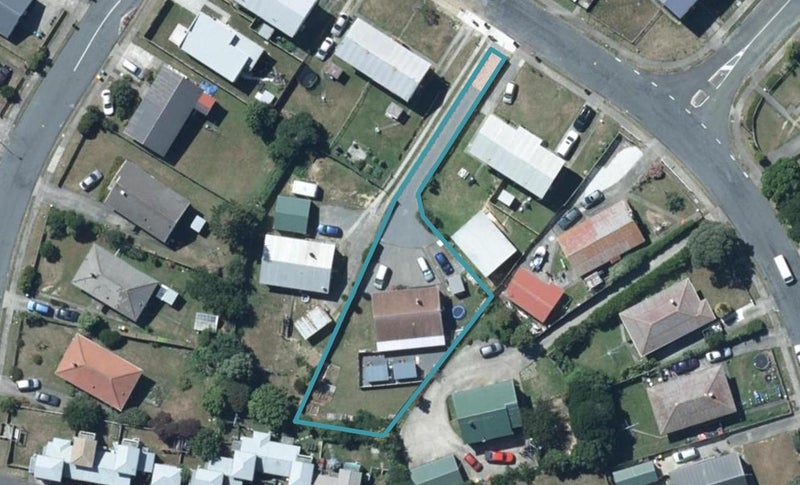 23 Loongana Street, Waitangirua, Porirua - Carousel 1