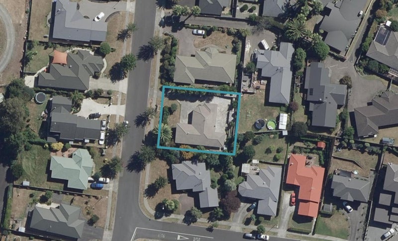 283 Grandview Road, Western Heights, Hamilton - Carousel 1