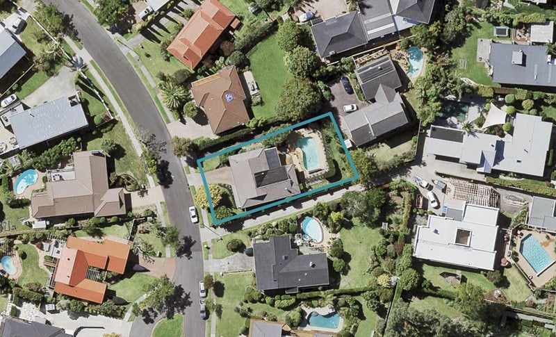 30 Caithness Place, Farm Cove, Auckland - Carousel 1