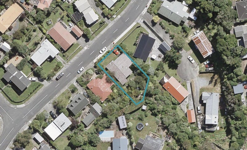 91 Field Street, Silverstream, Upper Hutt - Carousel 1