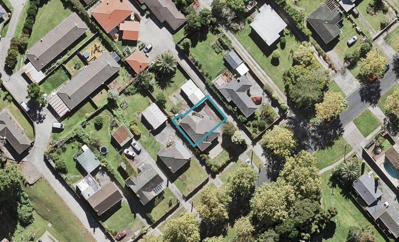 65B Seabrook Avenue, New Lynn, Auckland - Carousel 1