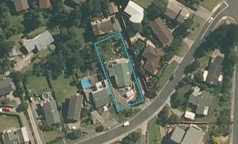 11 Hillcrest Road, Hatfields Beach, Orewa - Carousel 1