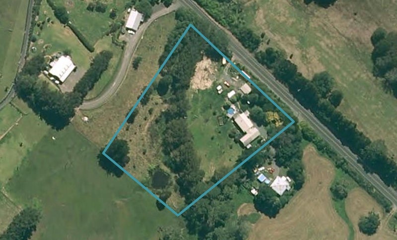 230 Peak Road, Helensville - Carousel 1