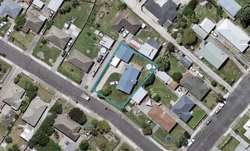303 Montgomery Street, Raureka, Hastings - Carousel 1
