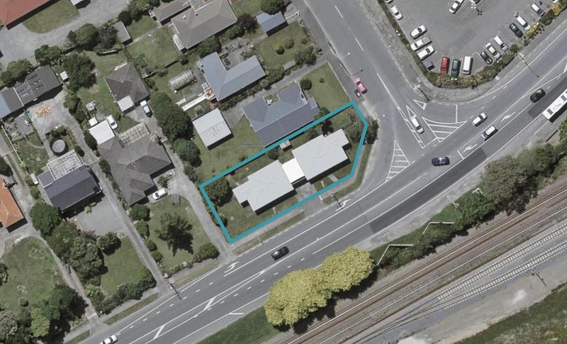 153 Main Highway, Otaki - Carousel 1