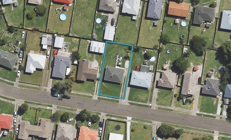 16 Edison Street, Outer Kaiti, Gisborne - Carousel 1