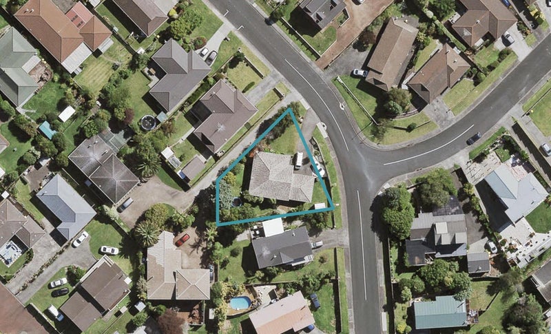 68 Vintage Drive, Henderson, Auckland - Carousel 1