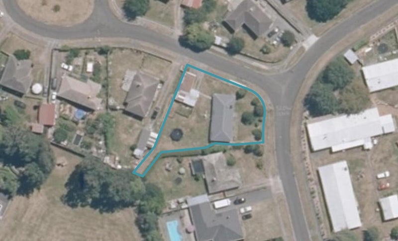 9 Maire Street, Wairakei, Taupo - Carousel 1