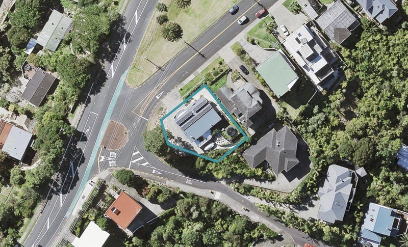 106 Knights Road, Rothesay Bay, Auckland - Carousel 1