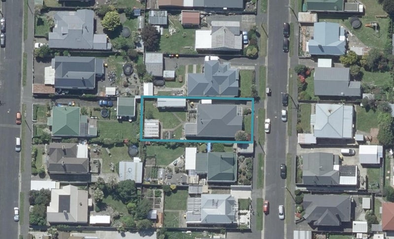 34 Normanby Street, Saint Kilda, Dunedin - Carousel 1
