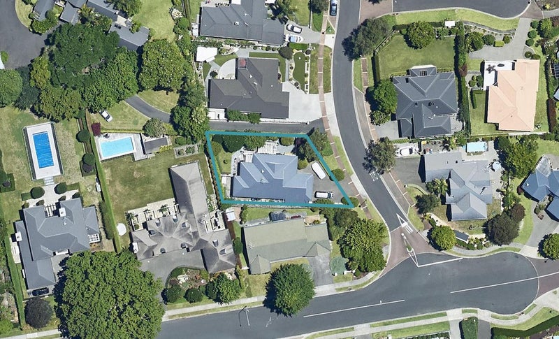 5 Millbrook Drive, Bethlehem, Tauranga - Carousel 1