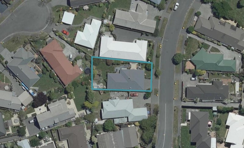33 Lowry Avenue, Redwood, Christchurch - Carousel 1