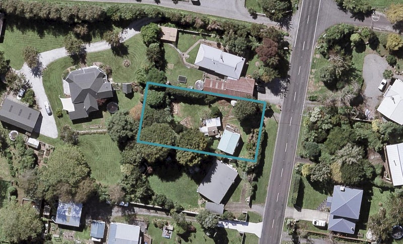 1254 Egmont Road, Egmont Village, New Plymouth - Carousel 1