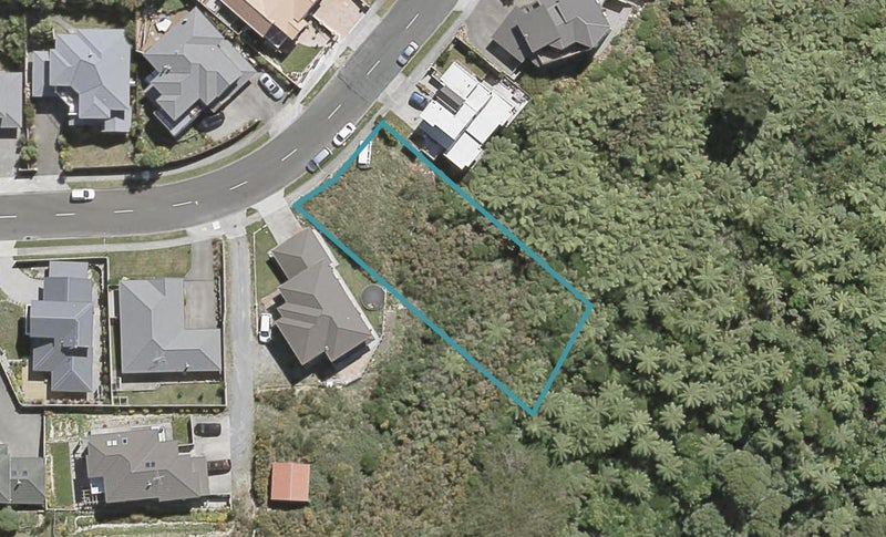 97 Cypress Drive, Maungaraki, Lower Hutt - Carousel 1