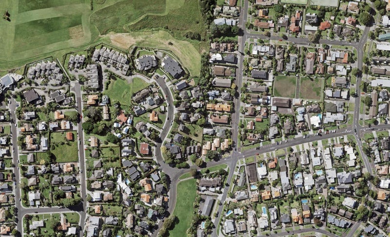 92A Aotea Street, Orakei, Auckland - Carousel 1