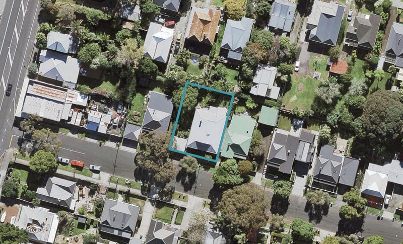 4 Royal Terrace, Sandringham, Auckland - Carousel 1