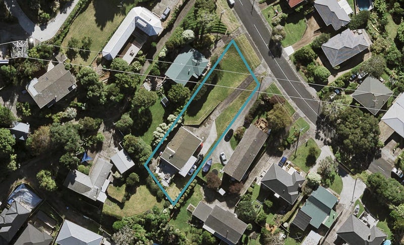 69 Belfast Street, Hillsborough, Auckland - Carousel 1
