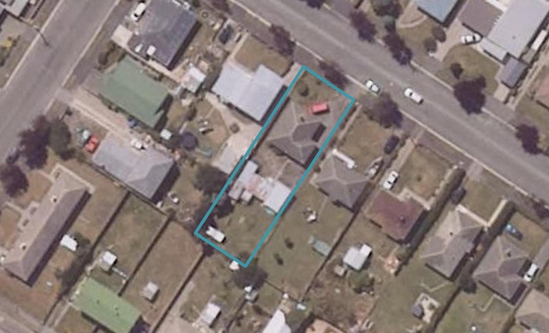 19 Raglan Street, Oamaru North, Oamaru - Carousel 1
