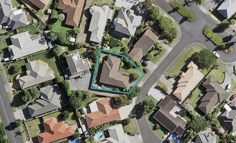 2 Graham Tagg Close, Pahurehure, Papakura - Carousel 1