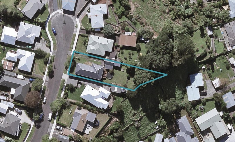 44 Budleigh Street, Frankleigh Park, New Plymouth - Carousel 1