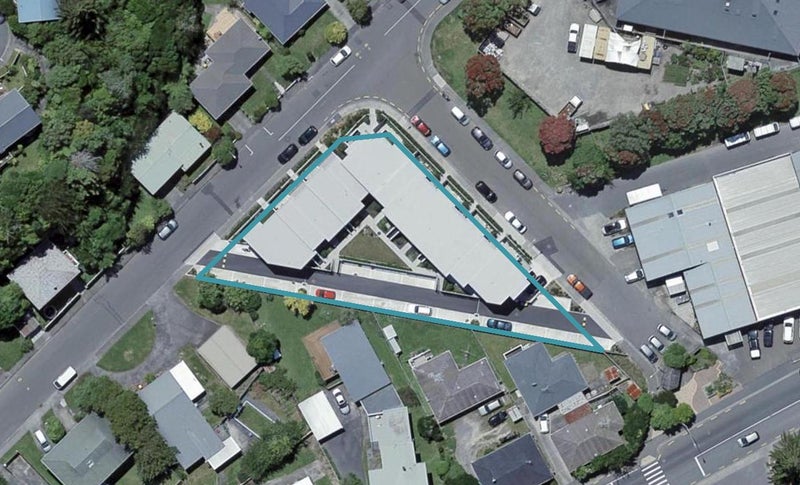 8 Atkinson Street, Newlands, Wellington - Carousel 1