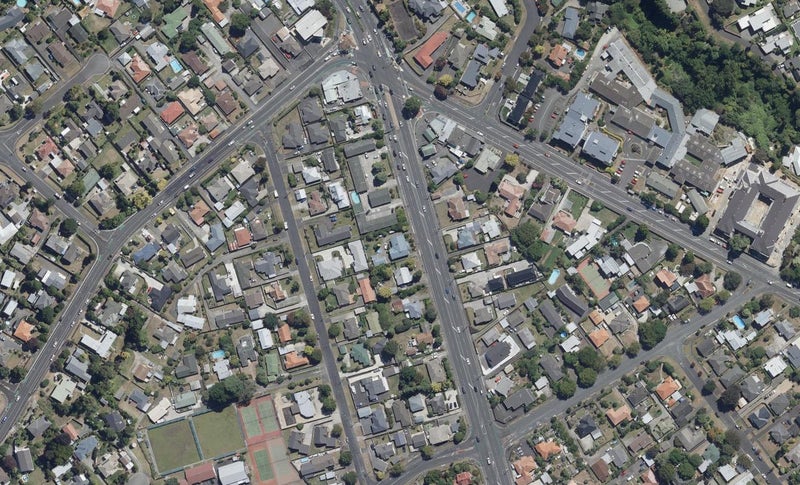 441 Ulster Street, Beerescourt, Hamilton - Carousel 1