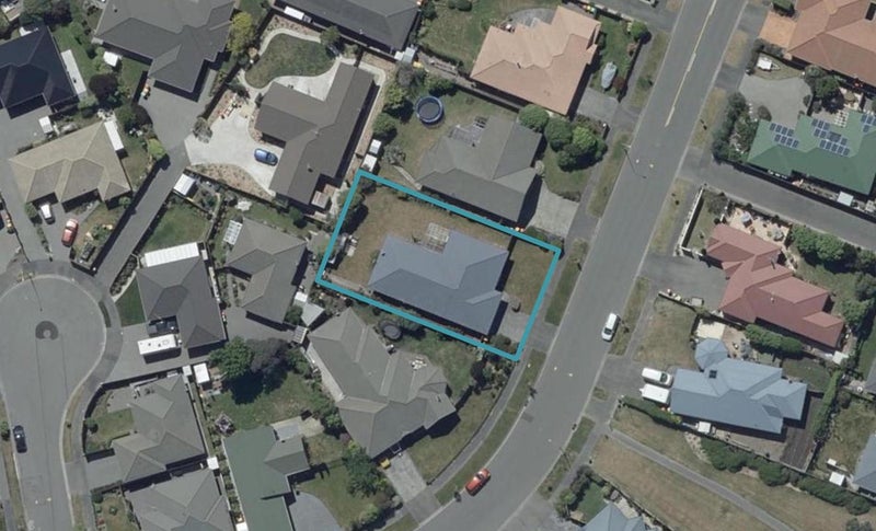 14 Surfers Place, North New Brighton, Christchurch - Carousel 1