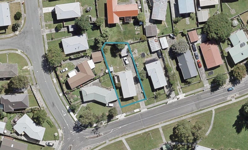 69 Norana Road, Timberlea, Upper Hutt - Carousel 1