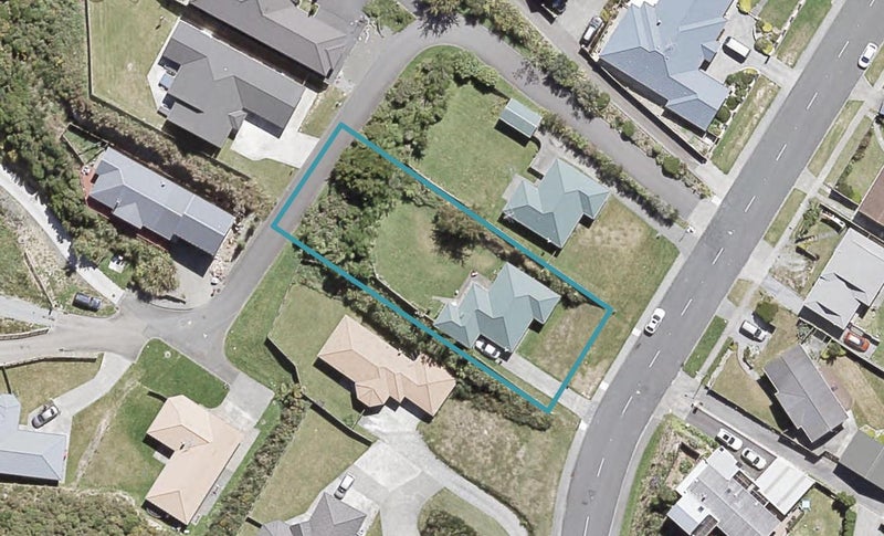 263 Maungaraki Road, Maungaraki, Lower Hutt - Carousel 1