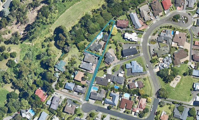 15 Apollo Street, Otumoetai, Tauranga - Carousel 1