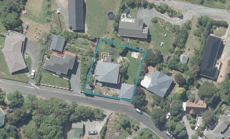 12 Weka Street, Saint Leonards, Dunedin - Carousel 1