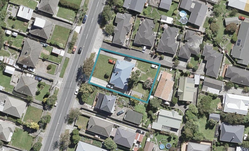 2/354 Waiwhetu Road, Fairfield, Lower Hutt - Carousel 1