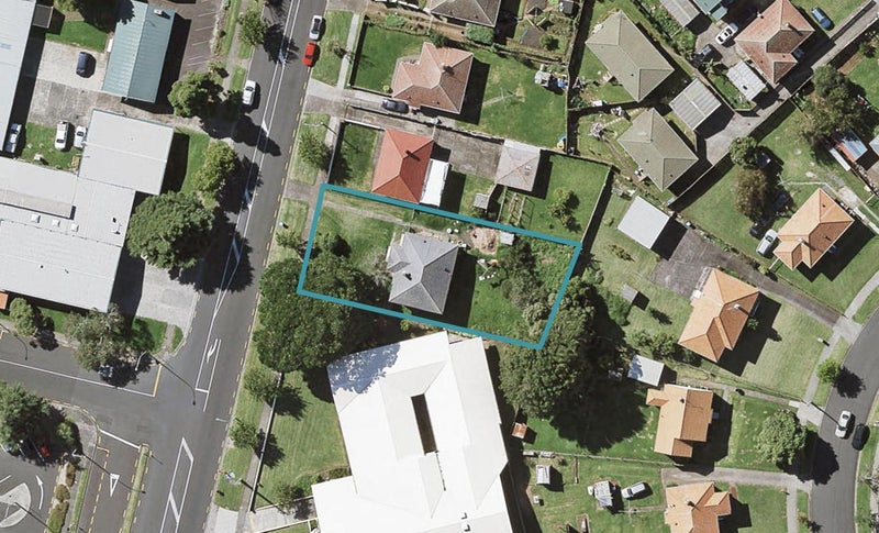 21 Pilkington Road, Panmure, Auckland - Carousel 1