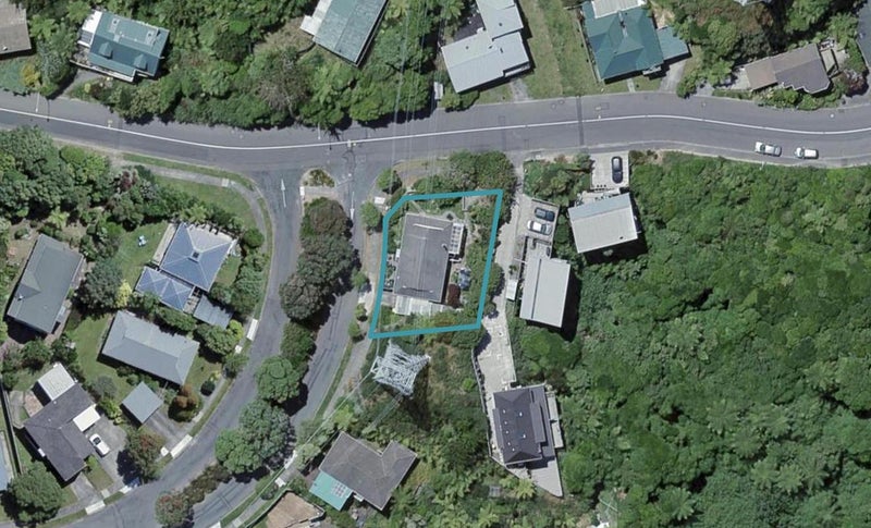 81 Chartwell Drive, Crofton Downs, Wellington - Carousel 1