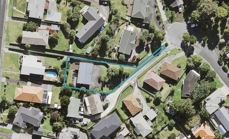 12 Flavia Place, Lynfield, Auckland - Carousel 1