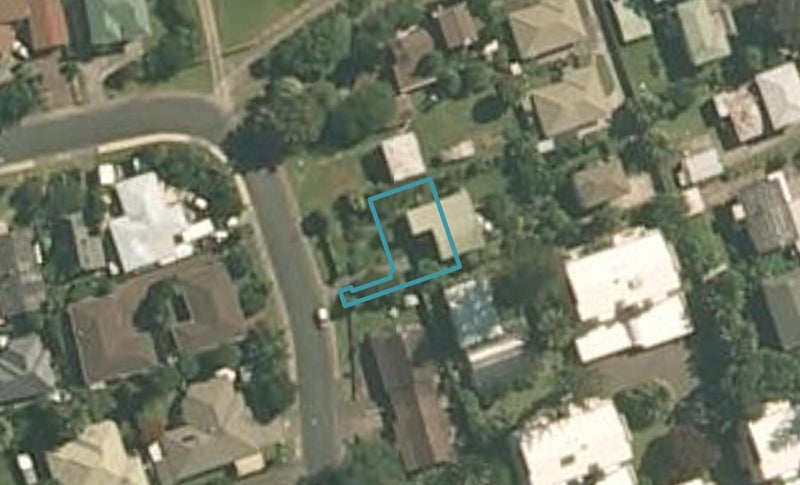 3A Forest Glen, Orewa, Orewa - Carousel 1