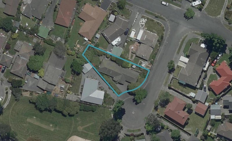 4 Manson Place, Russley, Christchurch - Carousel 1