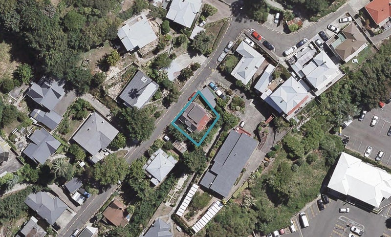 13 Brewster Street, Bluff Hill, Napier - Carousel 1