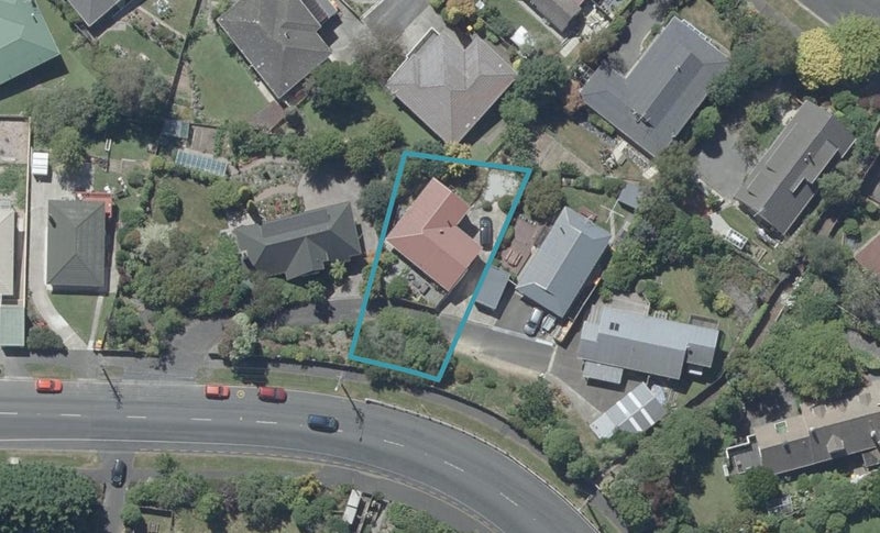 82 Brockville Road, Glenross, Dunedin - Carousel 1