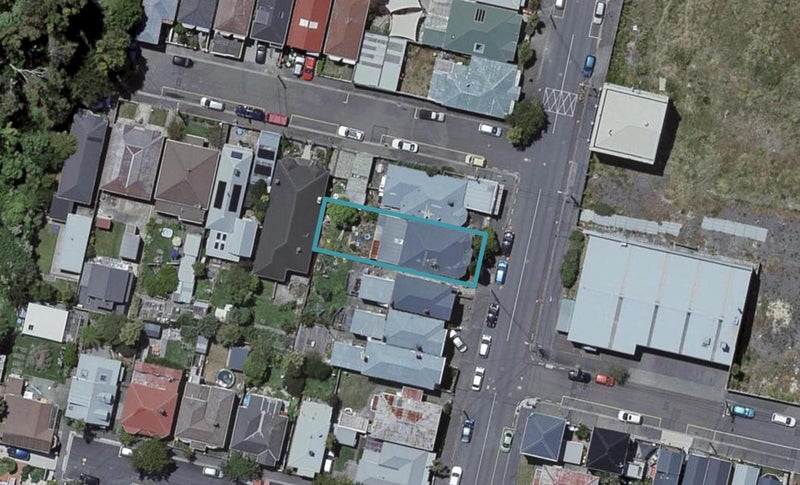 70 Tasman Street, Mount Cook, Wellington - Carousel 1