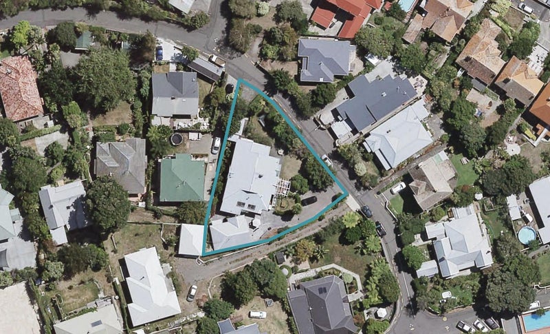 25 Cameron Road, Bluff Hill, Napier - Carousel 1