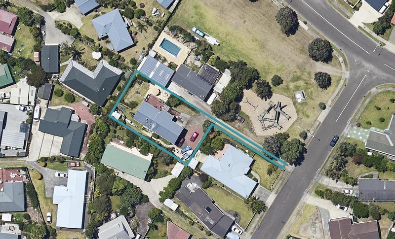 6 The Glebe, Coastlands, Whakatane - Carousel 1
