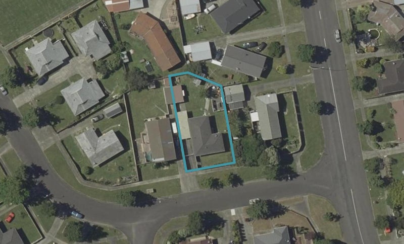 41 Cascade Crescent, Westbrook, Palmerston North - Carousel 1