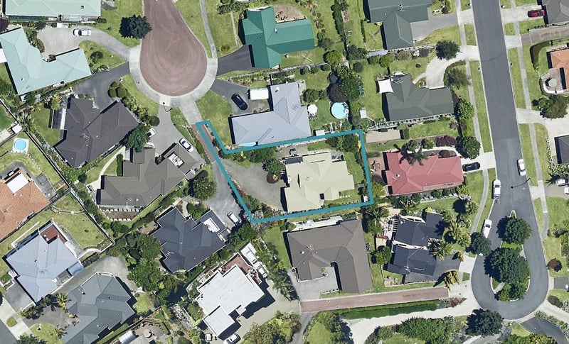 15 Berkeley Grove, Bethlehem, Tauranga - Carousel 1