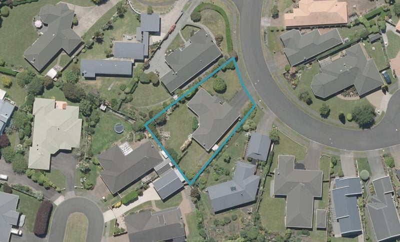 6 Perrett Drive, Otamatea, Whanganui - Carousel 1