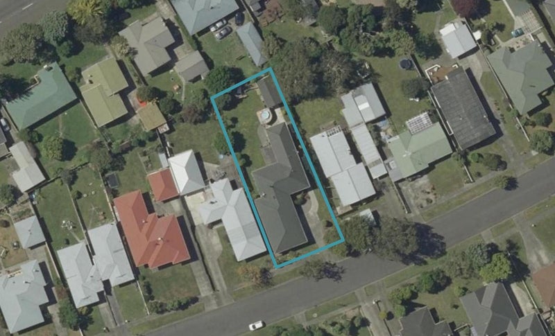 29 Henare Street, West End, Palmerston North - Carousel 1