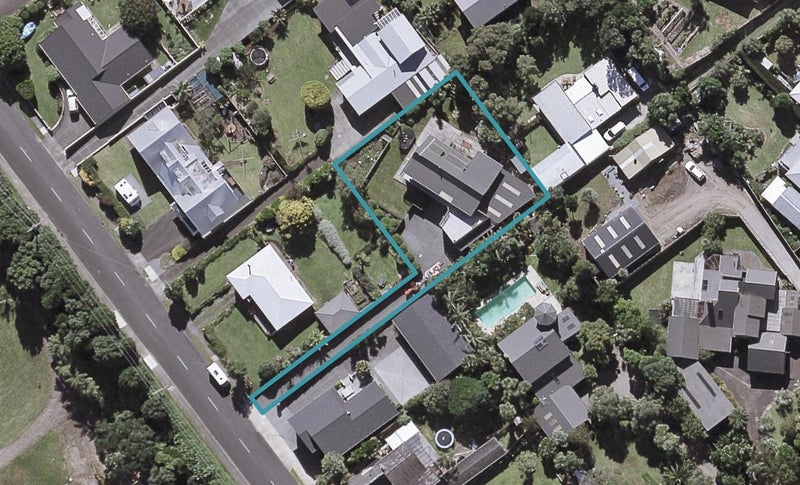 19A Dixon Street, Oakura, Oakura - Carousel 1